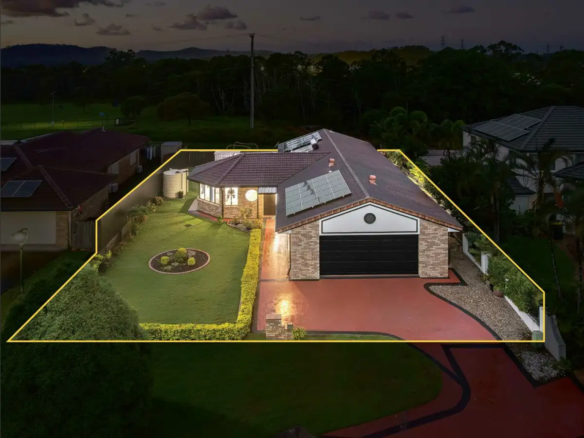 Main view of Homely house listing, 20 Picardie Close, Mansfield QLD 4122