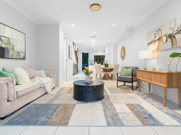 Third view of Homely townhouse listing, 2/25 Christensen St, Yeronga QLD 4104