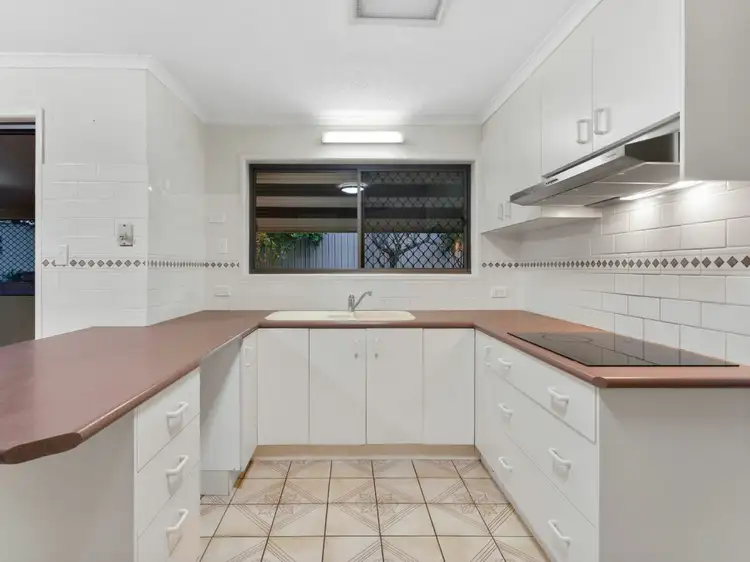 Sixth view of Homely house listing, 10 Genoa Street, Macgregor QLD 4109