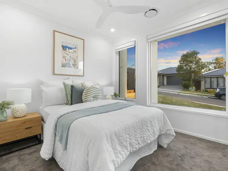 Fifth view of Homely house listing, 8 Viewpoint Street, Pallara QLD 4110