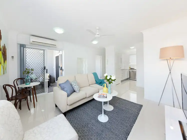 Third view of Homely unit listing, 2/16 Yeronga Street, Yeronga QLD 4104