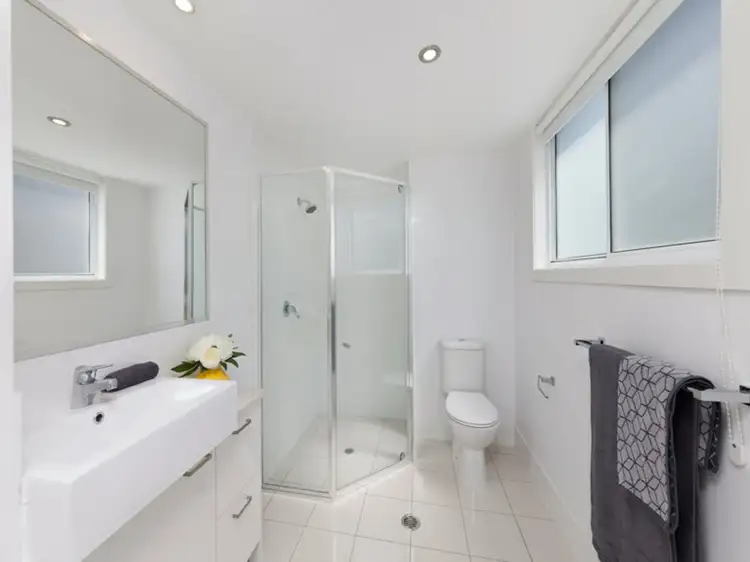 Fifth view of Homely unit listing, 2/16 Yeronga Street, Yeronga QLD 4104