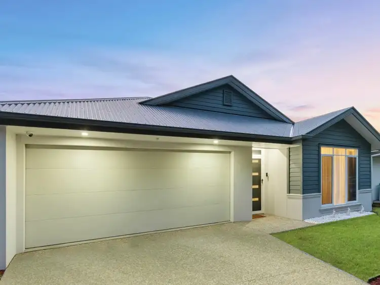 42 Hall Street, Pallara QLD 4110