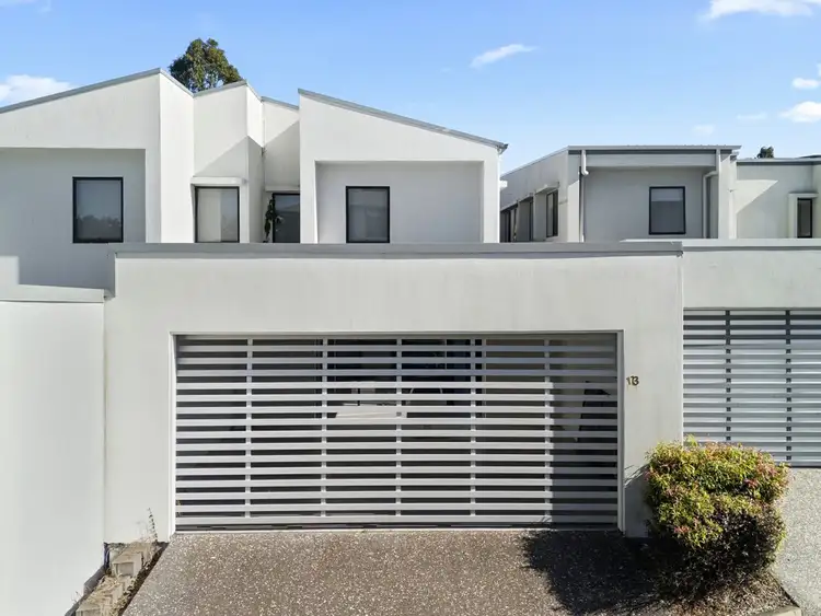 73 Eagle Parade, Rochedale QLD 4123