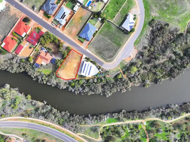 60 Charles Street, Bluff Point WA 6530