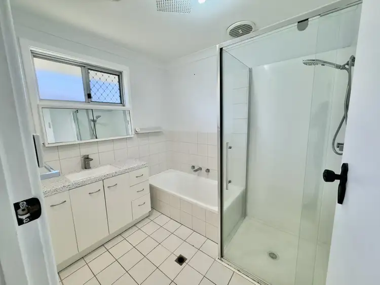 Sixth view of Homely house listing, 14 Mark Way, Mount Tarcoola WA 6530