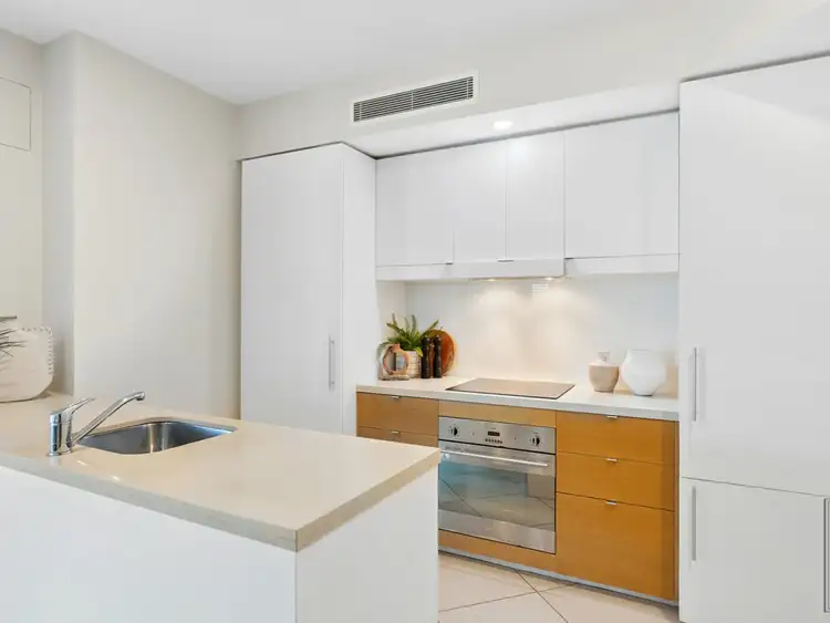 Fourth view of Homely unit listing, Unit 47/199-201 Lake Street, Cairns North QLD 4870