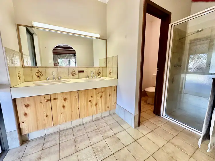 Fourth view of Homely house listing, 2 Dayana Drive, Woorree WA 6530