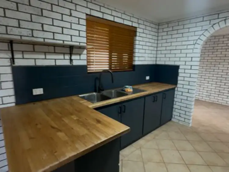 27 Kultown Drive, Waggrakine WA 6530