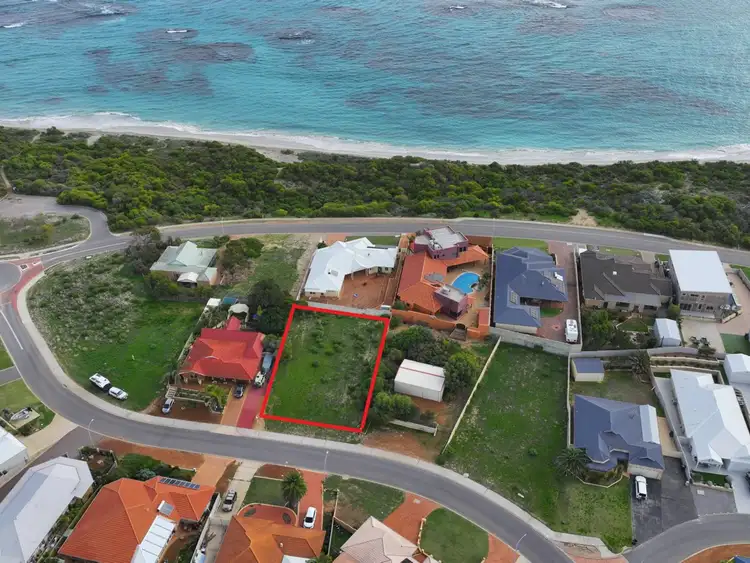 22 Smugglers Pass, Drummond Cove WA 6532
