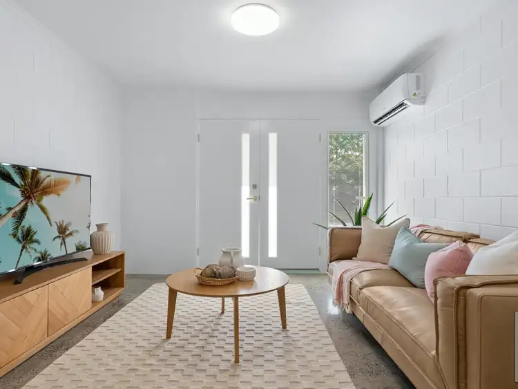 Fifth view of Homely semi-detached listing, 18 Bouganvillea Street, Holloways Beach QLD 4878