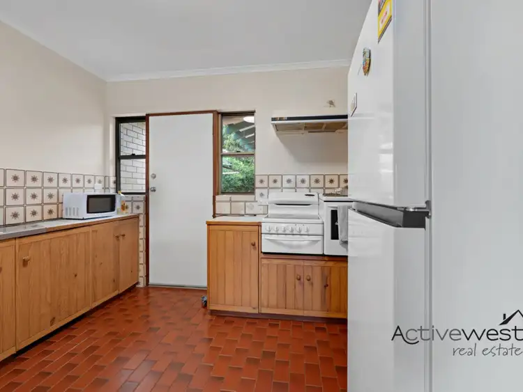 Sixth view of Homely house listing, 10 Patio Place, Geraldton WA 6530