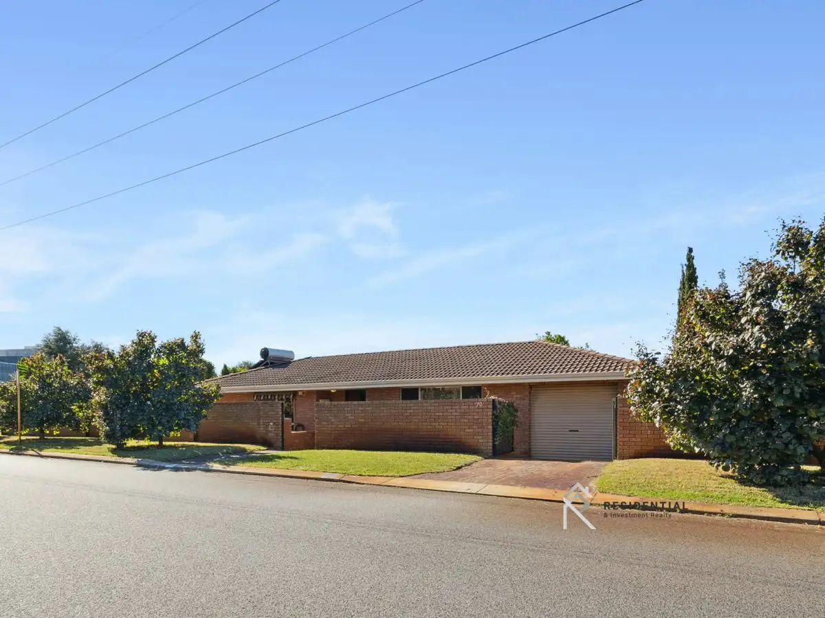 Main view of Homely semi-detached listing, 70 Oswald Street, Innaloo WA 6018