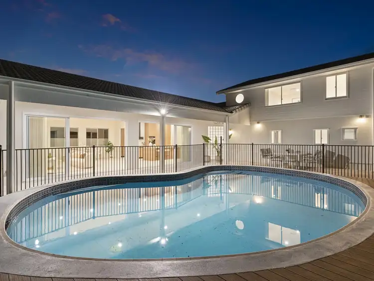 11 Fanfare Street, Eight Mile Plains QLD 4113