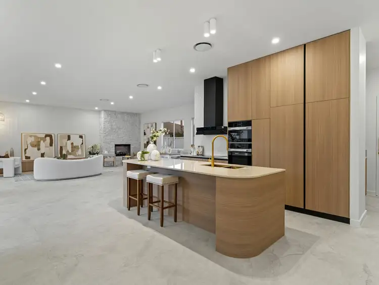 11 Fanfare Street, Eight Mile Plains QLD 4113
