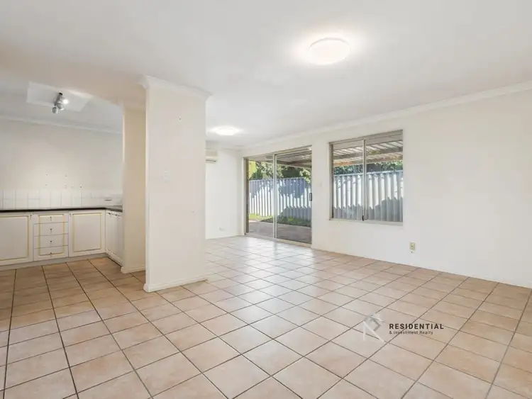 Sixth view of Homely house listing, 2/30 Thrall Street, Innaloo WA 6018