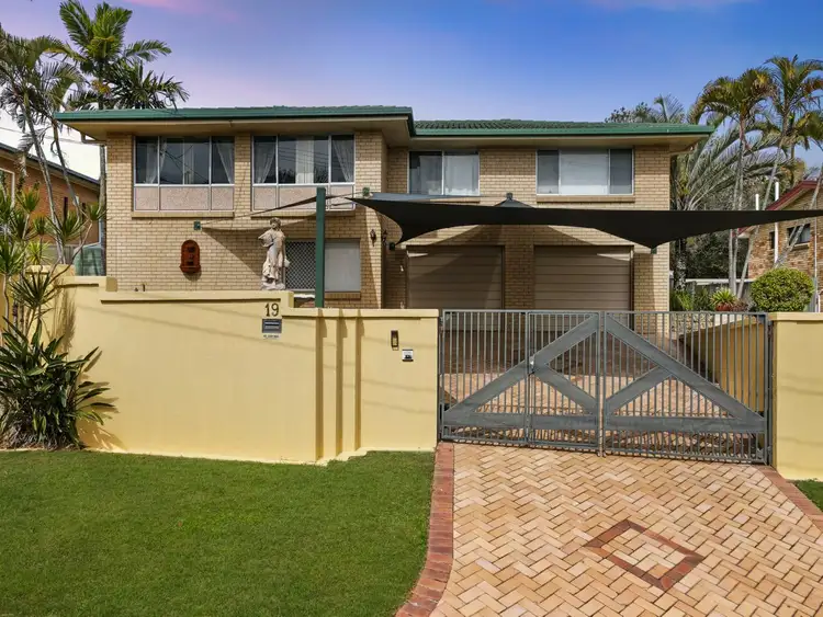 19 Jacqueline Avenue, Springwood QLD 4127