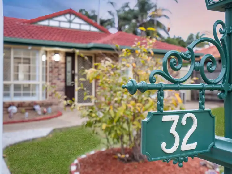 32 Maywood Crescent, Calamvale QLD 4116