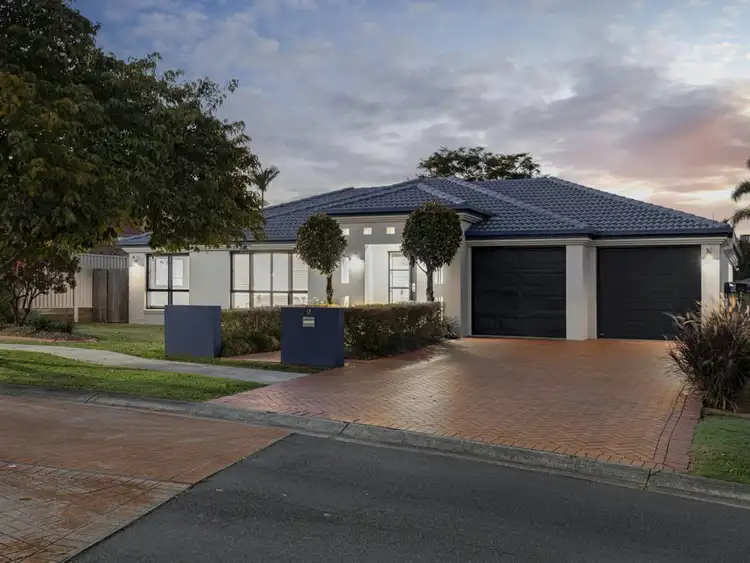 2 Sherwood Place, Wishart QLD 4122