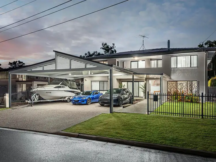 Main view of Homely house listing, 33 Auckland Street, Wishart QLD 4122