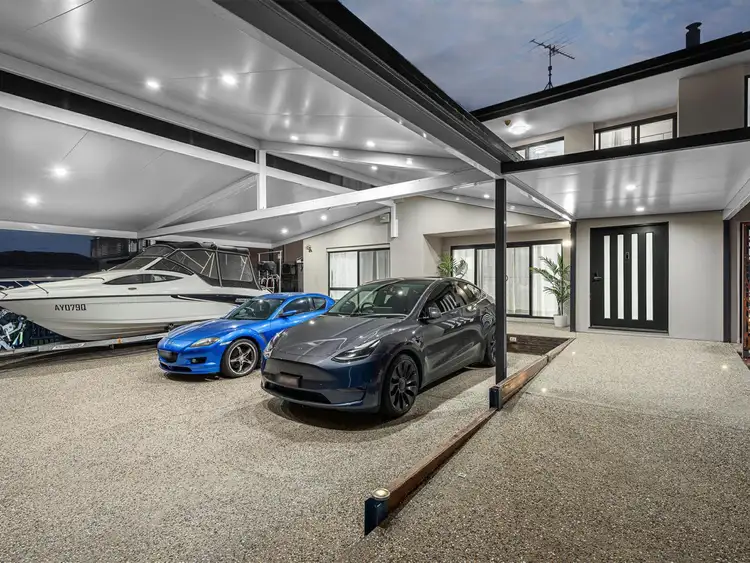 Fifth view of Homely house listing, 33 Auckland Street, Wishart QLD 4122