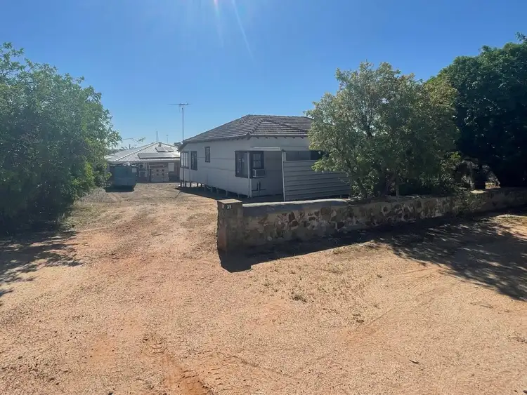 39 Robinson Street, Northampton WA 6535