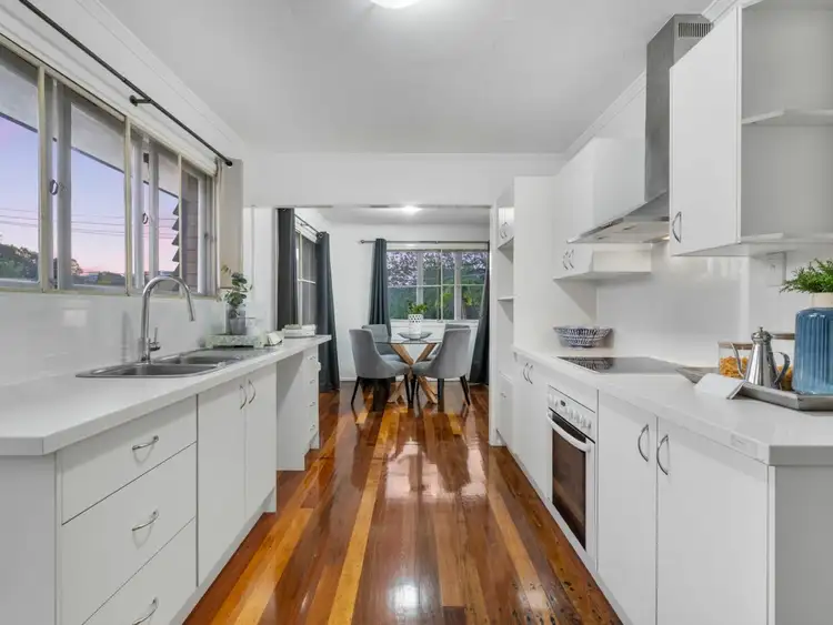 Fifth view of Homely house listing, 9 Springfield Street, Macgregor QLD 4109