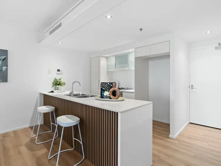 Sixth view of Homely apartment listing, 184/30 Macrossan Street, Brisbane City QLD 4000