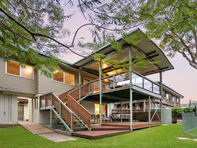 3 Eloise Avenue, Springwood QLD 4127