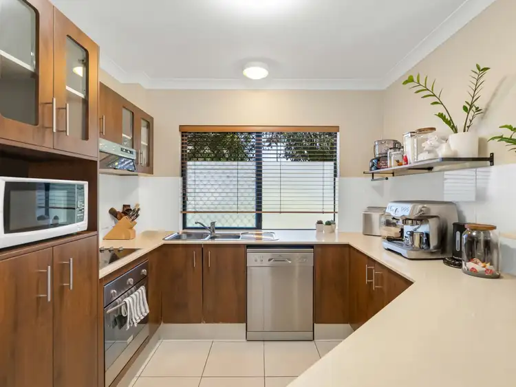 Fifth view of Homely unit listing, Unit 42/1-15 Robson Street, Mooroobool QLD 4870