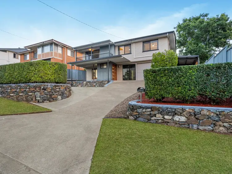 80 Mingera Street, Mansfield QLD 4122