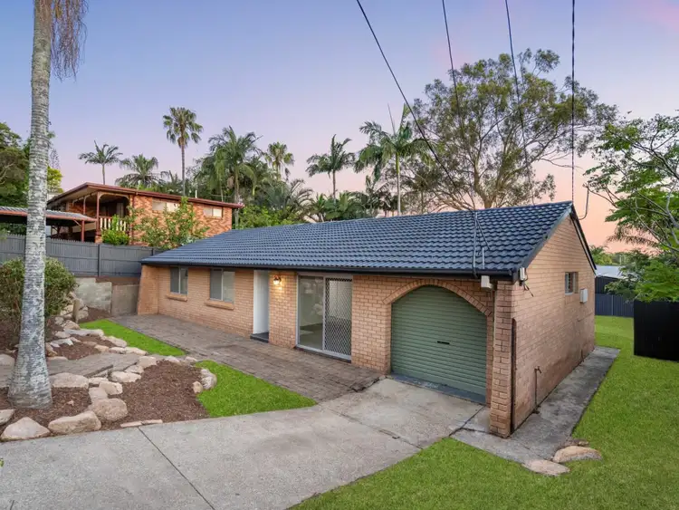 109 Springwood Road, Springwood QLD 4127