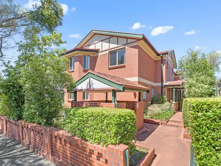 2/42 Waterview Street