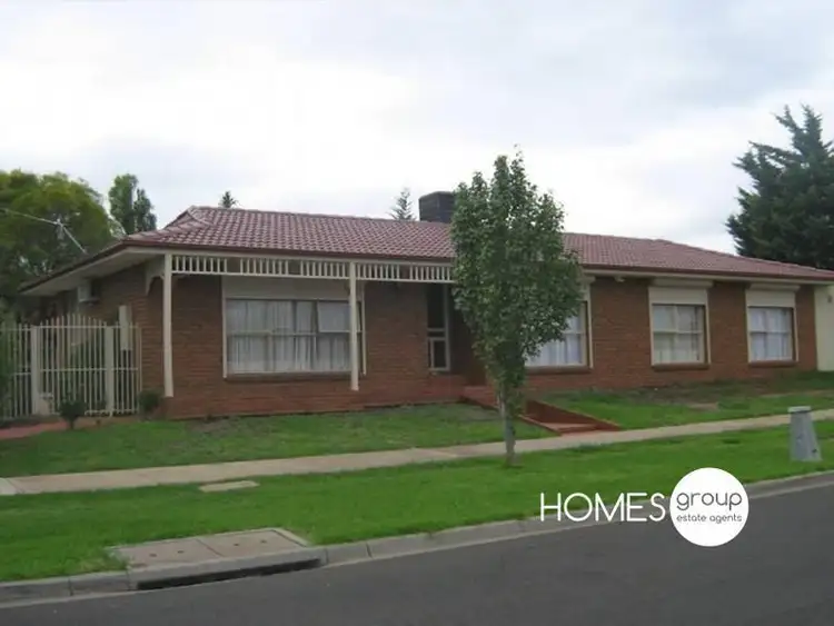 27 Axford Road, Kings Park VIC 3021