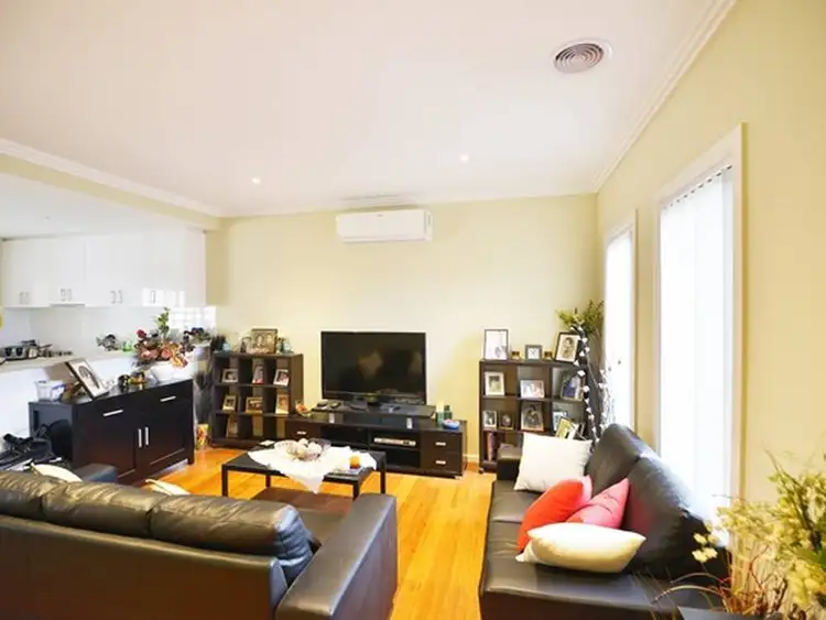 Fifth view of Homely house listing, 2/14 Disraeli Street, St Albans VIC 3021
