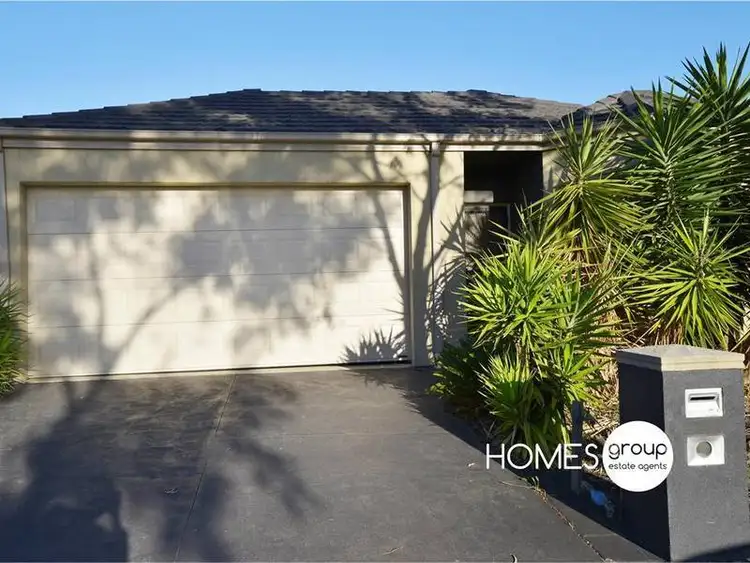 57 Bloomsbury Drive, Taylors Hill VIC 3037