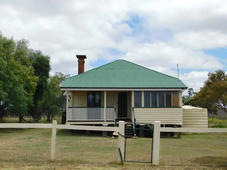2268 Warwick-Killarney Road, Loch Lomond QLD 4370