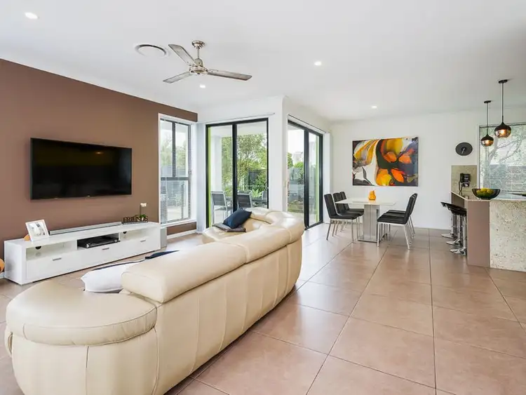 Second view of Homely house listing, 2 Valetta Cr, Varsity Lakes QLD 4227