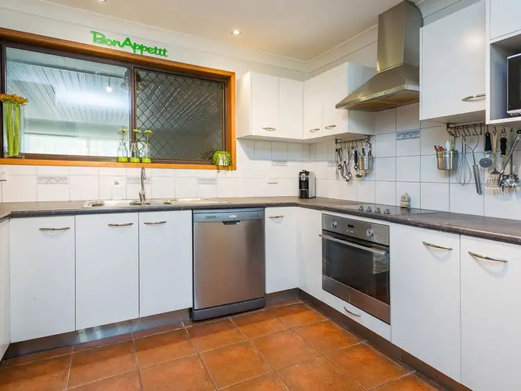 Fourth view of Homely house listing, 18 McTaggart Pl, Carrara QLD 4211