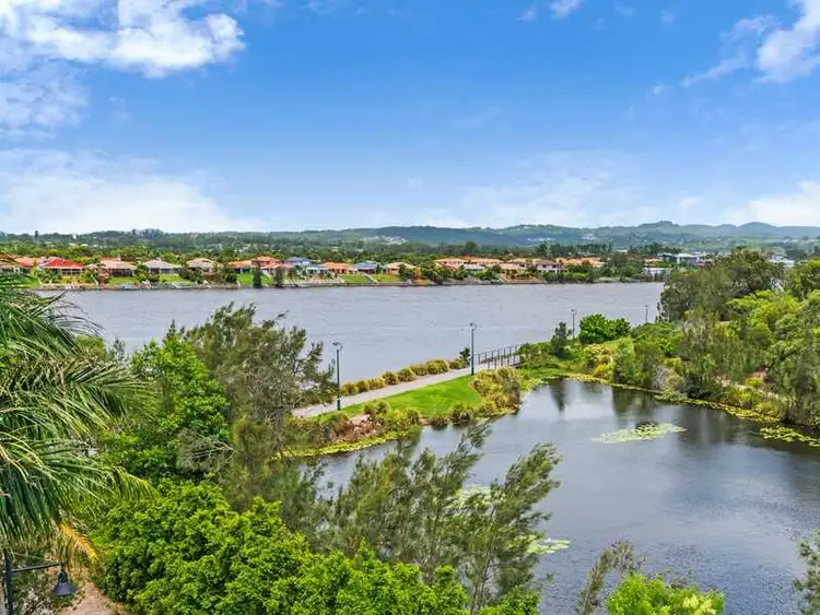 137/1-7 Moores Cres, Varsity Lakes QLD 4227