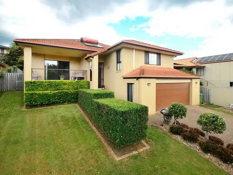 16 Tipuana Drive, Elanora QLD 4221
