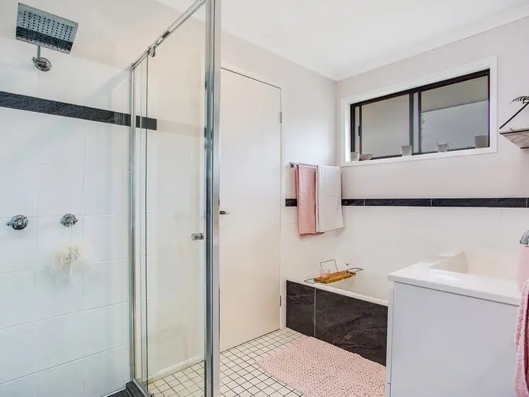 Sixth view of Homely house listing, 20 Orlando Court, Highland Park QLD 4211
