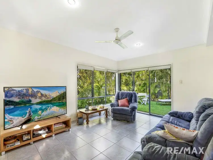 19 St Paul Cr, Varsity Lakes QLD 4227