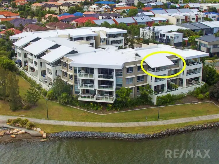 28/1 Lakefront Cr, Varsity Lakes QLD 4227