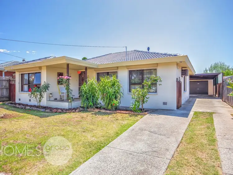 Second view of Homely house listing, 40 Robyn Avenue, Albanvale VIC 3021