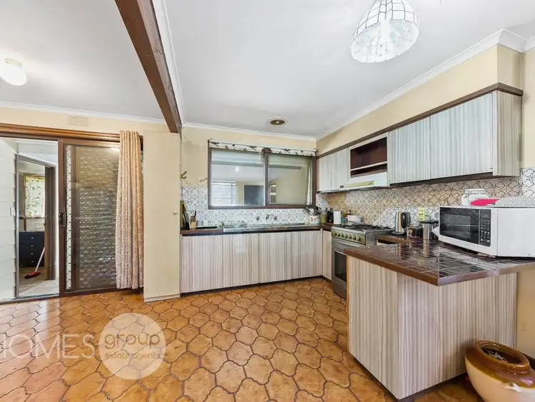Fourth view of Homely house listing, 40 Robyn Avenue, Albanvale VIC 3021