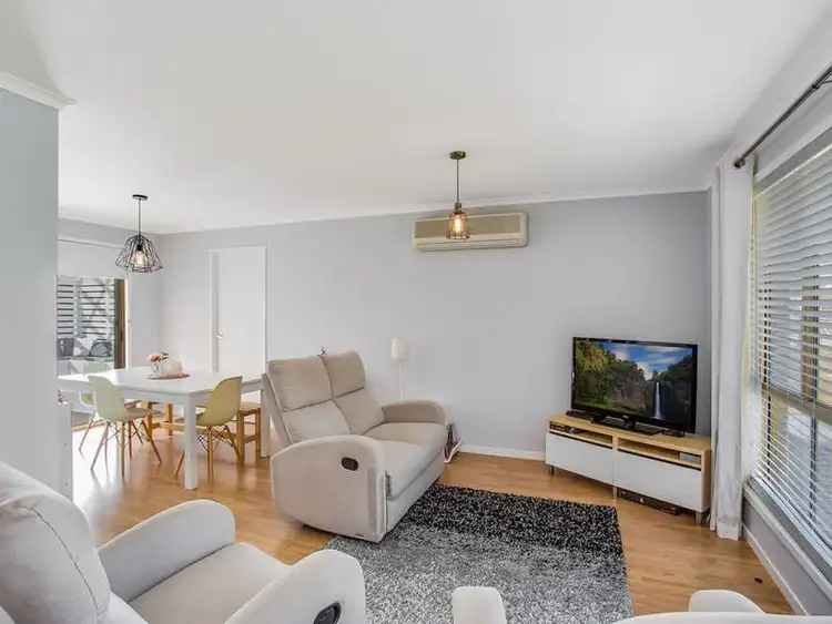 Fourth view of Homely house listing, 5 Pauline Place, Highland Park QLD 4211