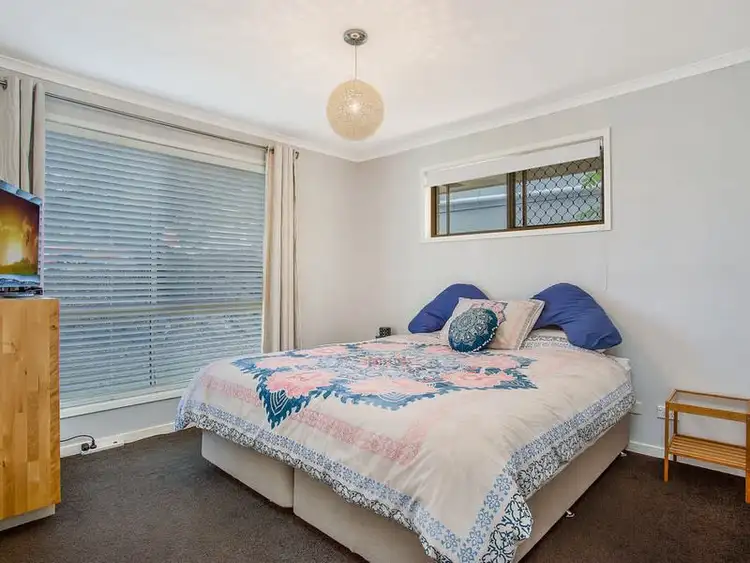 Sixth view of Homely house listing, 5 Pauline Place, Highland Park QLD 4211