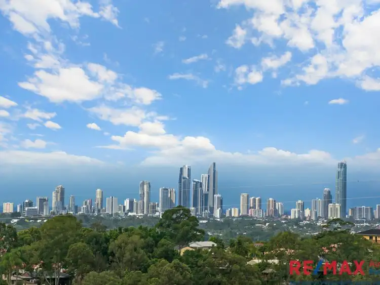 Second view of Homely house listing, 4 Nairn Ct, Highland Park QLD 4211