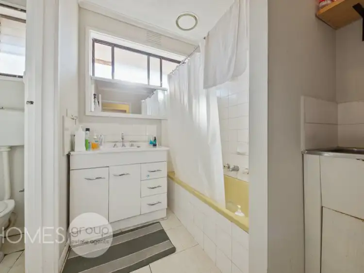 Seventh view of Homely unit listing, Unit 1/41-43 James Street, St Albans VIC 3021